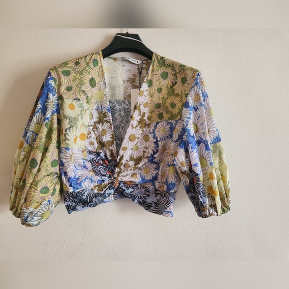Zara Tops - Zara Printed crop top SZ  S, L, XL BNWT